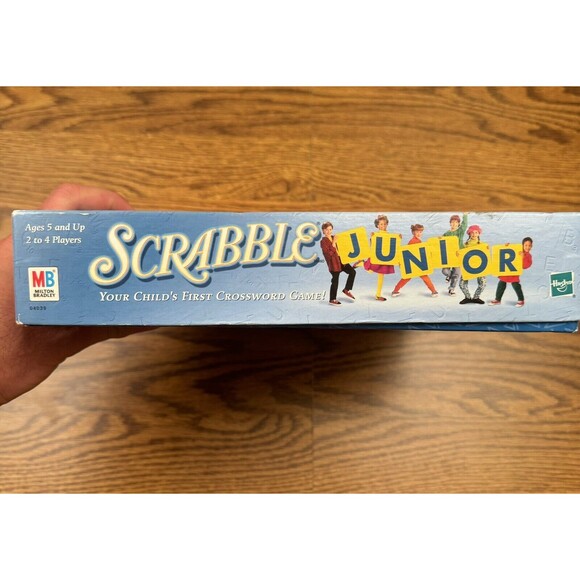 1999 Hasbro Scrabble Junior Kids‎ Game - Picture 2 of 7